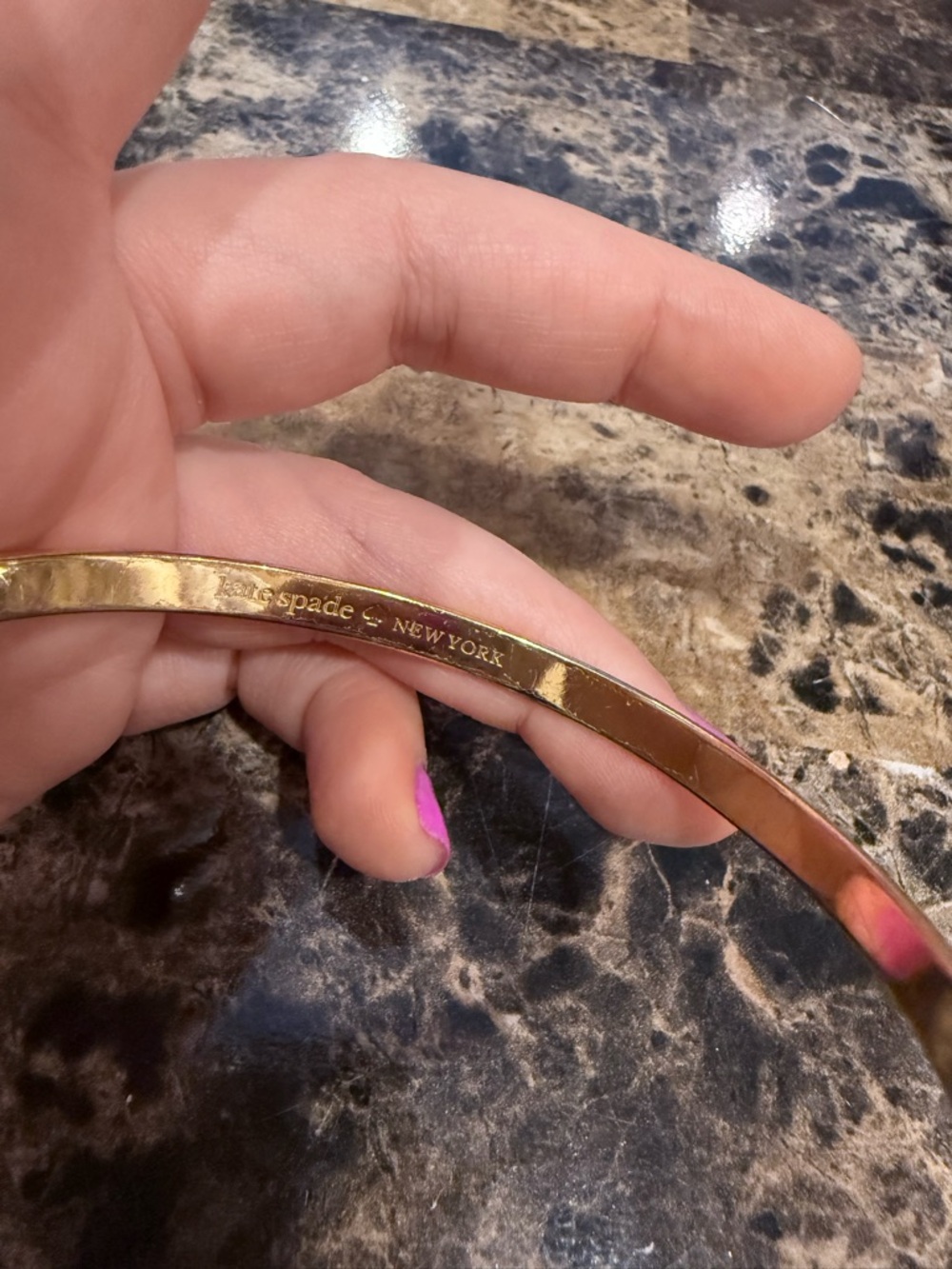 Kate Spade "Heart of Gold" Idiom Bangle - Picture 7 of 8